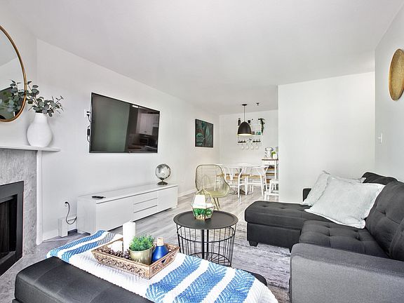 2nd image of 22661 Lougheed Hwy #440