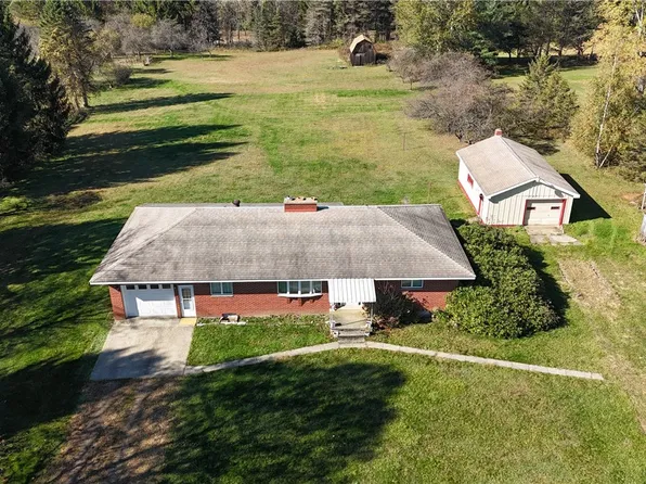 595 Wachob Dr, Punxsutawney, PA 15767