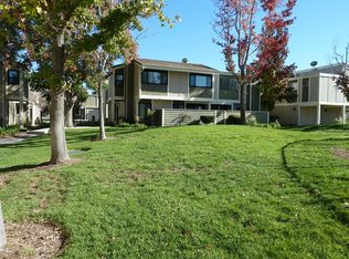 27140 Hidaway Ave UNIT 4, Santa Clarita, CA 91351