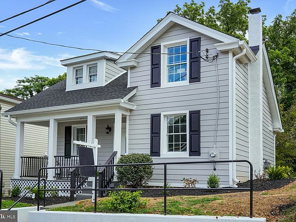 4th image of 83 Haiti St