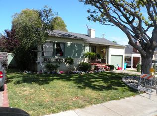 1130 Clovelly Ln, Burlingame, CA 94010