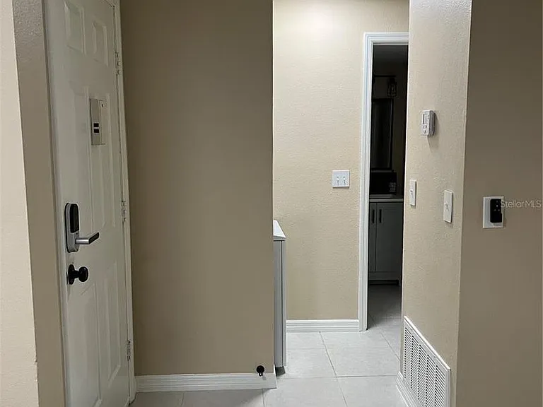 211 Thorn Tree Pl — Photo 20