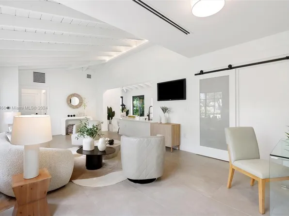 884 NE 72nd St, Miami, FL 33138