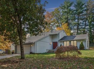 8988 Sidelong Pl, Columbia, MD 21045