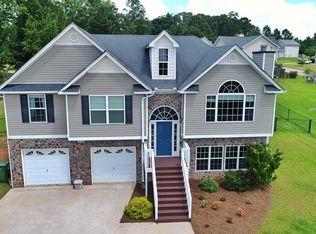 412 W Wind Dr, Villa Rica, GA 30180