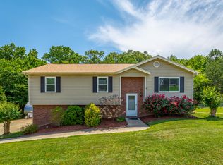 1159 Stormy Ridge Dr, Soddy Daisy, TN 37379