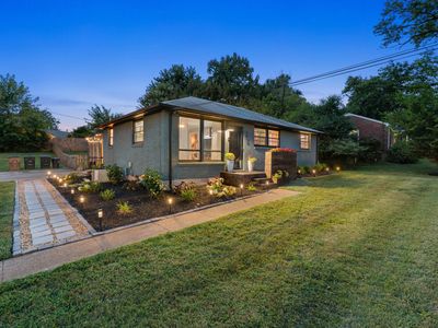 2853 Twin Lawn Dr, Nashville, TN, 37214