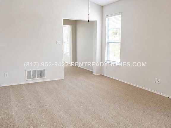 4th image of 8820 Moon Rise Ct