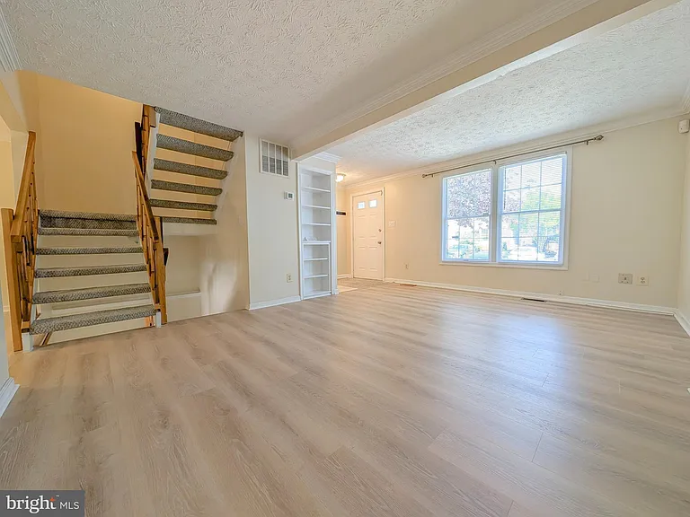 7993 Tyson Oaks Cir — Photo 3
