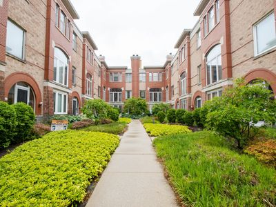 235 S Marion St Unit C, Oak Park, IL, 60302