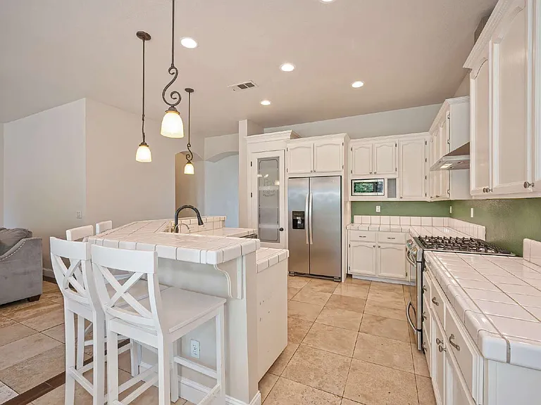 1690 Gill Dr — Photo 11