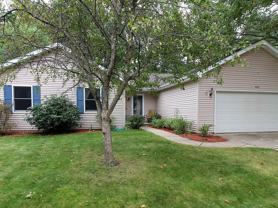 1st image of 665 Knollwood Dr