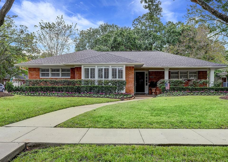 1st image of 3501 Latma Dr