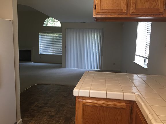 4th image of 4387 Conejo Dr