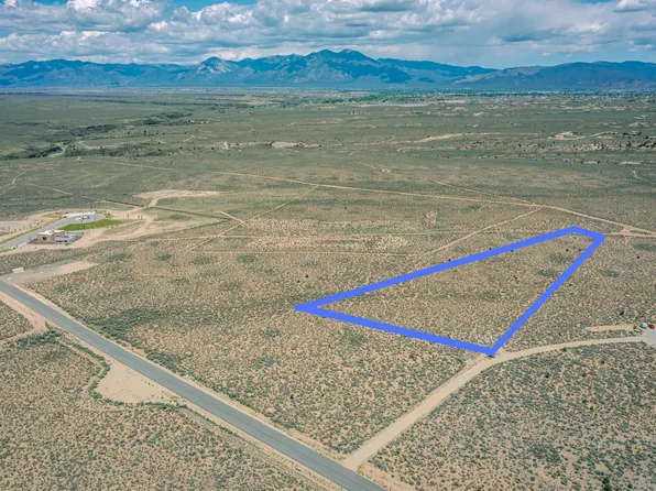 Arroyo Del Alamo Cir, Ranchos De Taos, NM 87557