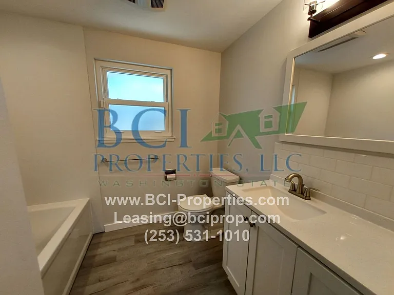 8811 Forest Ave SW — Photo 23