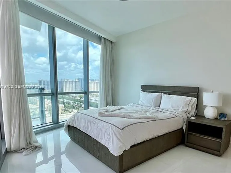 17121 Collins Ave #1905 — Photo 38