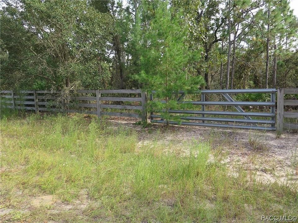 1st image of 5126 W Hacienda Dr