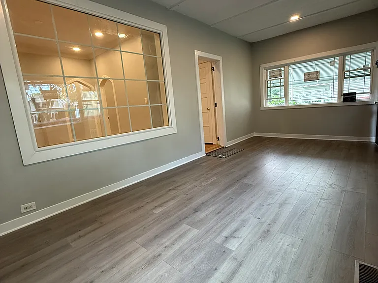 3255 N Kenneth Ave #H — Photo 13