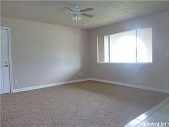 3rd image of 614 Thomas St