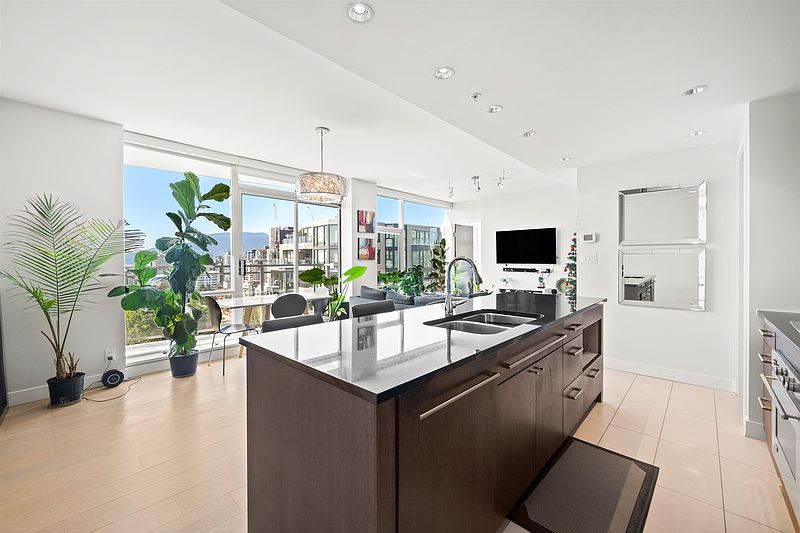 Vancouver Condominimum for rent - 2 Bedrooms — photo 5