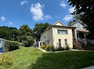 1229 Leon Pl #1, Evanston, IL 60201