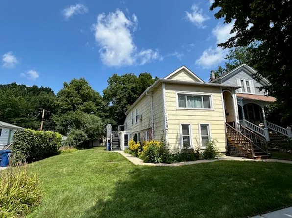 1229 Leon Pl #1, Evanston, IL 60201