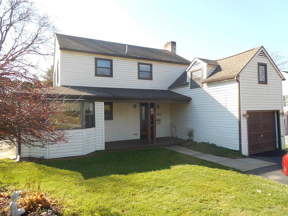 1st image of 1740 Meadow St