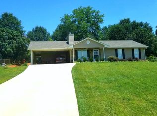 3225 Montgomery Dr, Gainesville, GA 30504