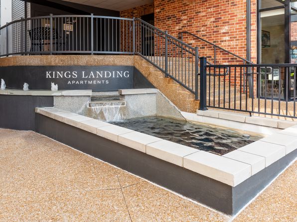 Kings Landing Apartments | 618 N New Ballas Rd, Saint Louis, MO