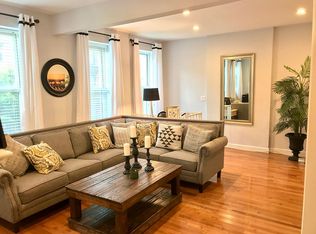 159 Newark St #2B, Hoboken, NJ 07030