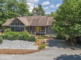 2359 Ridgepole Dr, Dillard, GA 30537