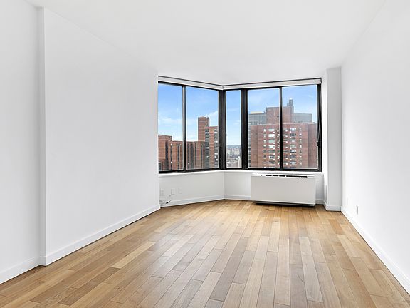 5th image of 300 E 93rd St APT 42A