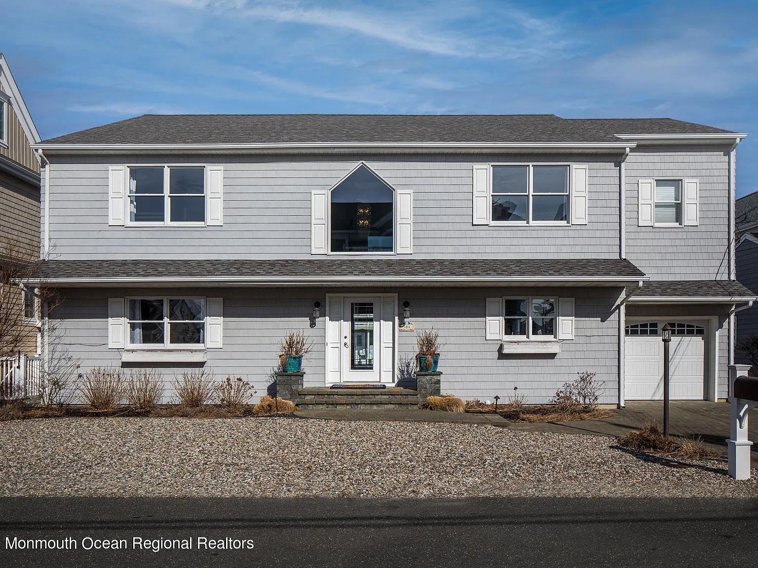 5 bed, 4.5 bath, $4,000 — Photo 3
