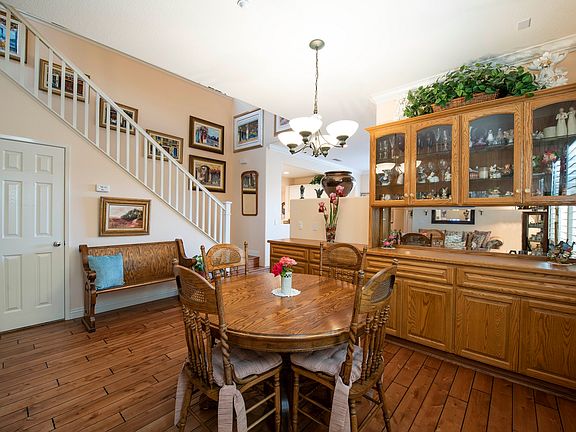 5th image of 27732 Narcissa Ct