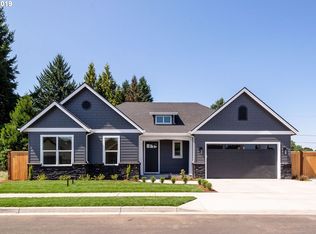 1063 Lupine St, Springfield, OR 97477