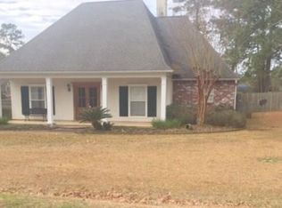 102 O'Hara Ln, Pineville, LA 71360