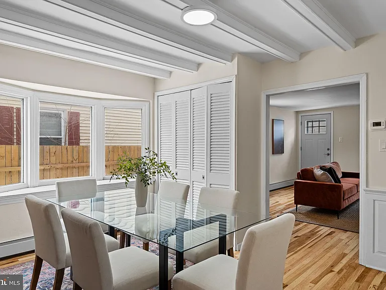 4717 Almond St #19 — Photo 9