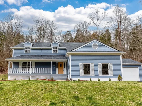 648 Springs Ln, Cincinnati, OH 45255