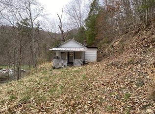 161 Daniels Rd, Bandy, VA 24602