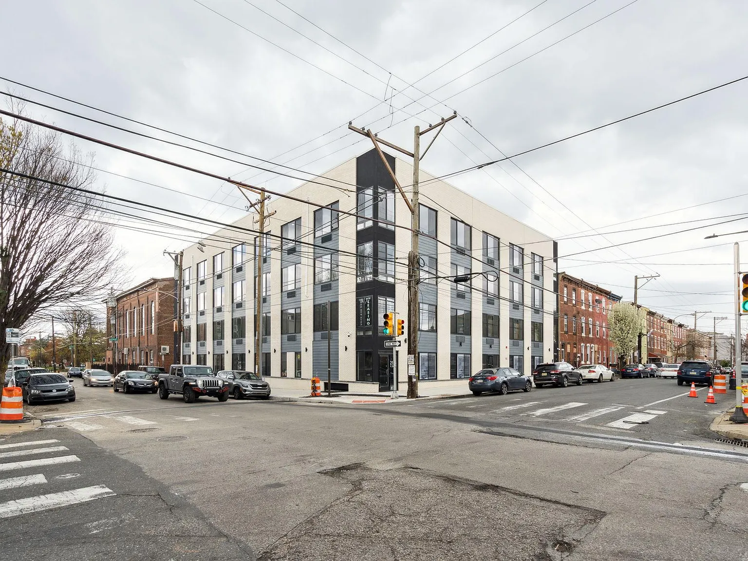 Norris Park Flats — Photo 1