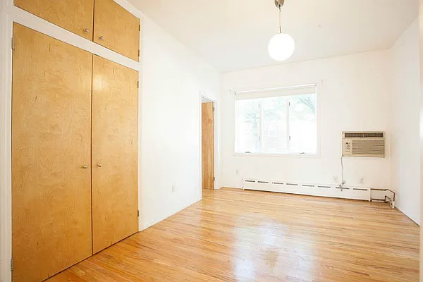 Rented by Dream Space Realty | media 10