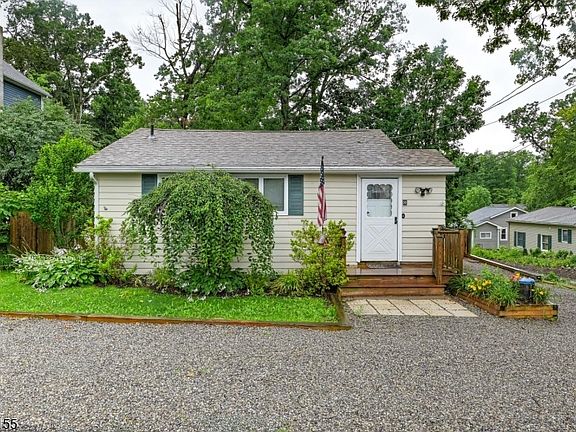 2nd image of 89 Tintle Ave