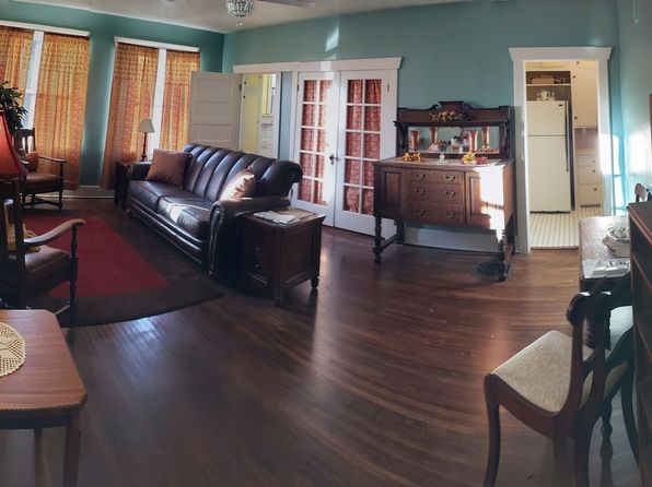 1428 W Dean Ave STUDIO 1