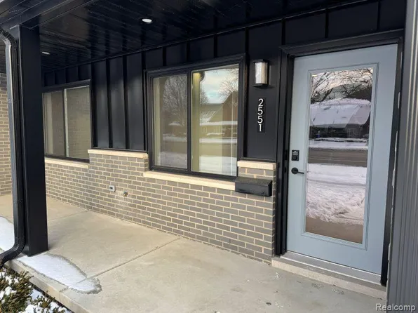 2551 Biddle Ave, Wyandotte, MI 48192