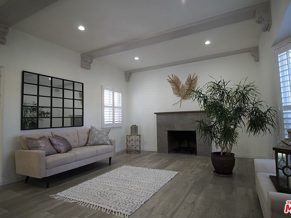 2nd image of 9147 S Harvard Blvd