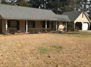 460 Pine Ridge Dr, Madison, MS 39110