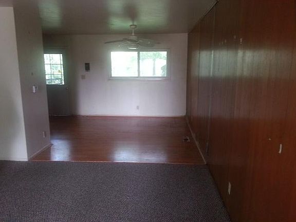 2nd image of 3731 N Brentwood Ave