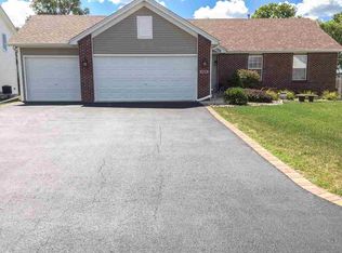 666 Lanae Way, South Beloit, IL 61080