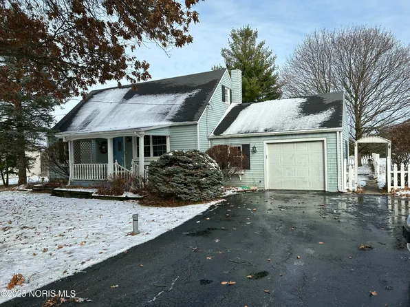 23225 State Route 51 W, Genoa, OH 43430